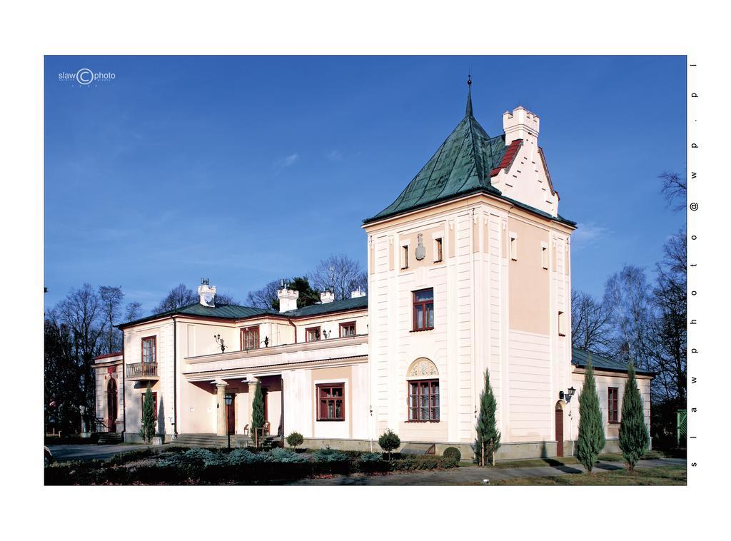 Ostoya Inn & Granary Jasionka Exterior photo